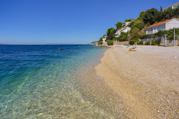 Živogošće - Mala Duba - oblázkové pláže, Makarská riviéra, Chorvatsko