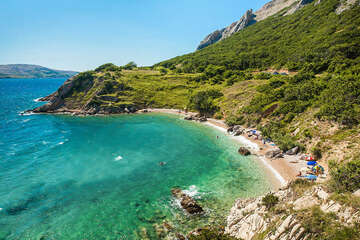 Pag-Bošana - písčitooblázková pláž, ostrov Pag, Chorvatsko