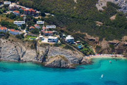 Pag-Bošana - letecký pohled na písčitooblázkovou pláž, ostrov Pag, Chorvatsko