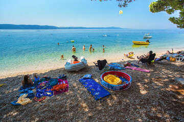 Živogošće - Mala Duba - oblázkové pláže, Makarská riviéra, Chorvatsko
