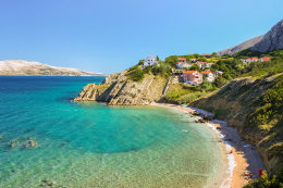 Pag-Bošana - písčitooblázková pláž, ostrov Pag, Chorvatsko