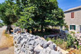 Tovarnele - Lun, ostrov Pag, Chorvatsko