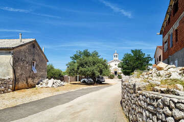 Tovarnele - Lun, ostrov Pag, Chorvatsko