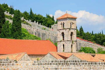 Opevnění Ston, poloostrov Pelješac, Chorvatsko