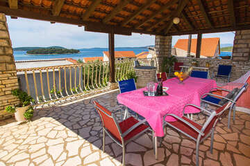 Apartmány Barbara - společné prostory domu, Maslinica, ostrov Šolta, Chorvatsko