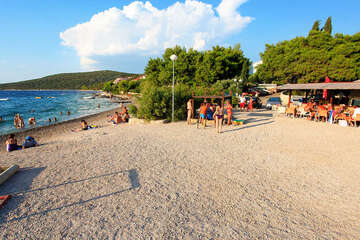 Apartmány Barbara - pláž 150 m od domu, Maslinica, ostrov Šolta, Chorvatsko