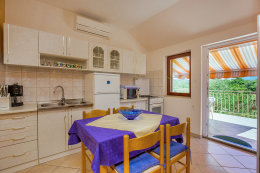 A1 - apartmány Jozo, Polje - Veli Rat, Dugi otok, Chorvatsko