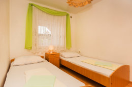 1L - apartmány Mira, Stara Novalja, ostrov Pag, Chorvatsko