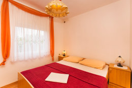 1L - apartmány Mira, Stara Novalja, ostrov Pag, Chorvatsko