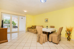 1R - apartmány Mira, Stará Novalja, ostrov Pag, Chorvatsko