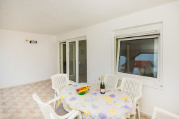 1R - apartmány Mira, Stará Novalja, ostrov Pag, Chorvatsko