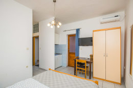 A1 - apartmány Varadero, Tkon, ostrov Pašman, Chorvatsko