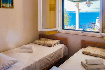 Apartmán Nikša: apartmán A1 pre 4-5 osôb,<br />
prízemie