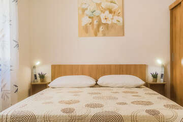 Apartmán Nikša: apartmán A1 pre 4-5 osôb,<br />
prízemie