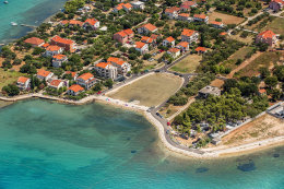 Sukošan - letecký pohled, Zadarská riviéra, Chorvatsko