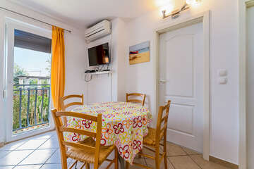 P1 - apartmány Flit, Baška, ostrov Krk, Chorvatsko