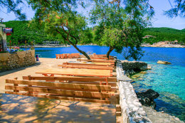 Pokrivenik - restaurace u hotelu Timun, ostrov Hvar, Chorvatsko