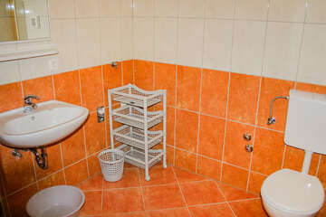 P1, apartmány Nikola, Gradac,Chorvatsko