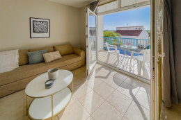 Apartmán typu VB pro 3–4 osoby, s výhledem na bazén, Milna, ostrov Brač, Chorvatsko