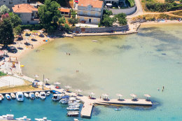Letovisko Kraj - letecký pohled, ostrov Pašman, Chorvatsko