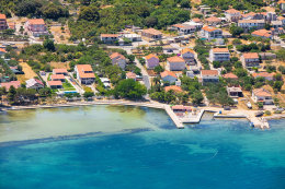 Letovisko Kraj - letecký pohled, ostrov Pašman, Chorvatsko