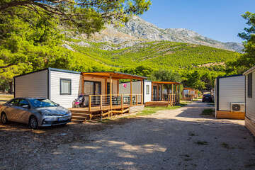 Mobilhome Blato typ "C" - U pláže 2. řada, Živogošće - Blato, Makarská riviéra, Chorvatsko