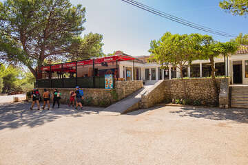 Mobilhome Blato - recepce kempu a bistro, Živogošće - Blato, Makarská riviéra, Chorvatsko