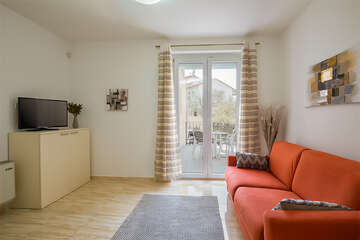 Apartmán typ "E (2+2)" pro 3–4 osoby, přízemí