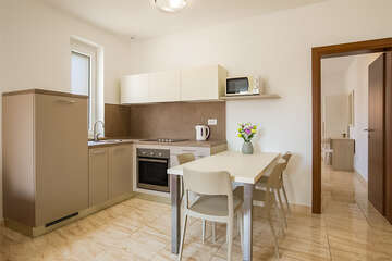 Apartmán typ "E (2+2)" pro 3–4 osoby, přízemí