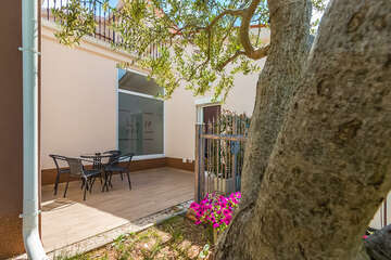 Apartmán typ "E (2+2)" pro 3–4 osoby, přízemí