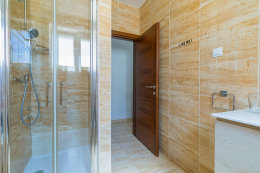 Apartmán typ "G (2+2)" pro 3–4 osoby, 1. poschodí