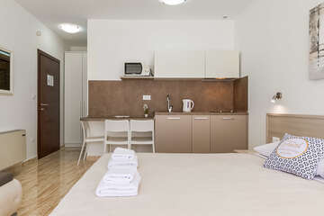 Studio typ "H (2+1)" pro 2–3 osoby, přízemí nebo 1. poschodí