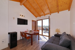 Robinzonský domek Bunja, Tkon, ostrov Pašman, Chorvatsko