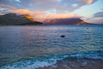 Trstenik - za soumraku, poloostrov Pelješac, Chorvatsko