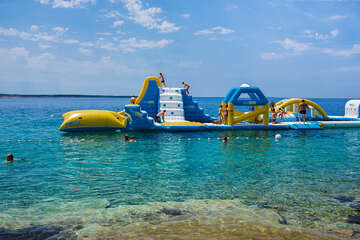 Apartmány Fran - nafukovací aquapark u pláže 330 m od domu, Mandre, ostrov Pag, Chorvatsko