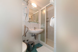 Hotel Brzet***: príklad trojlôžkovej izby<br />
- s polpenziou