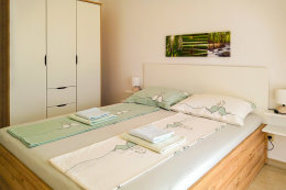 A2 - apartmány Slavuj, Privlaka, Zadarská riviéra, Chorvatsko