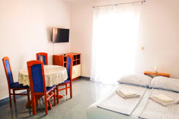 A3 - apartmány Slavuj, Privlaka, Zadarská riviéra, Chorvatsko