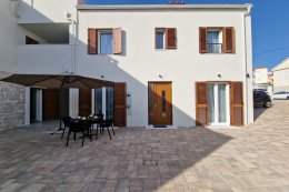 Apartmány Petrus, Primošten, Šibenická riviéra, Chorvatsko