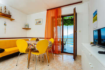 A1 - apartmány Mirta, severní zátoky, ostrov Hvar, Chorvatsko