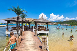 Písečná pláž Planjka, Stará Novalja, ostrov Pag, Chorvatsko