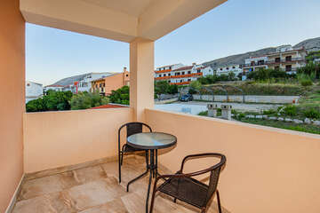 Příklad pokoje pro 2-3 osoby, 1. poschodí