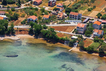 Penzion Magazin - letecký pohled, Tkon, ostrov Pašman, Chorvatsko