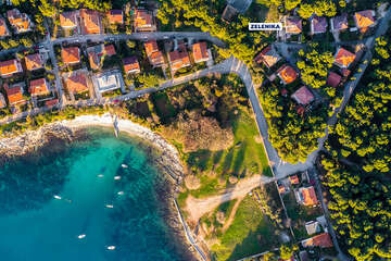 Apartmány Zelenika - letecký pohled, Pula, Istrie, Chorvatsko