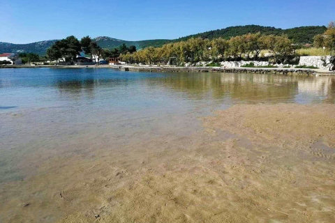 Neviđane, ostrov Pašman, Chorvatsko