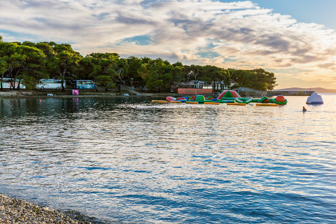 Petrčane - pláže, Zadarská riviéra, Chorvatsko