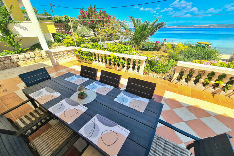 Prázdninový dům Ekipa - terasa v přízemí, Kukljica, ostrov Ugljan, Chorvatsko