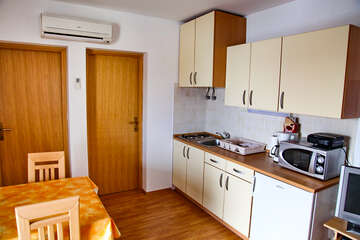 A4 - apartmány Lota, Jakišnica, ostrov Pag, Chorvatsko