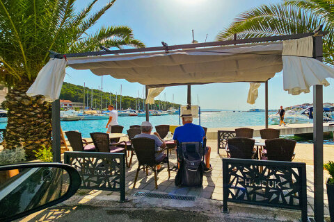 Kukljica - centrum, ostrov Ugljan, Chorvatsko