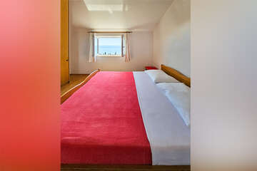 apartmány Mali Luka: apartmán A5 pre 2-5 osôb, <br />
3. poschodie